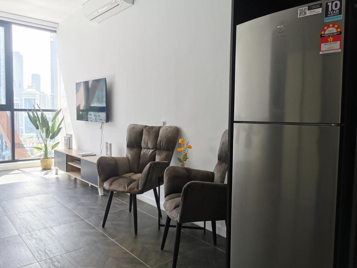 Scarletz Suites Klcc By De Harlequins Guesthouse Kuala Lumpur Luaran gambar