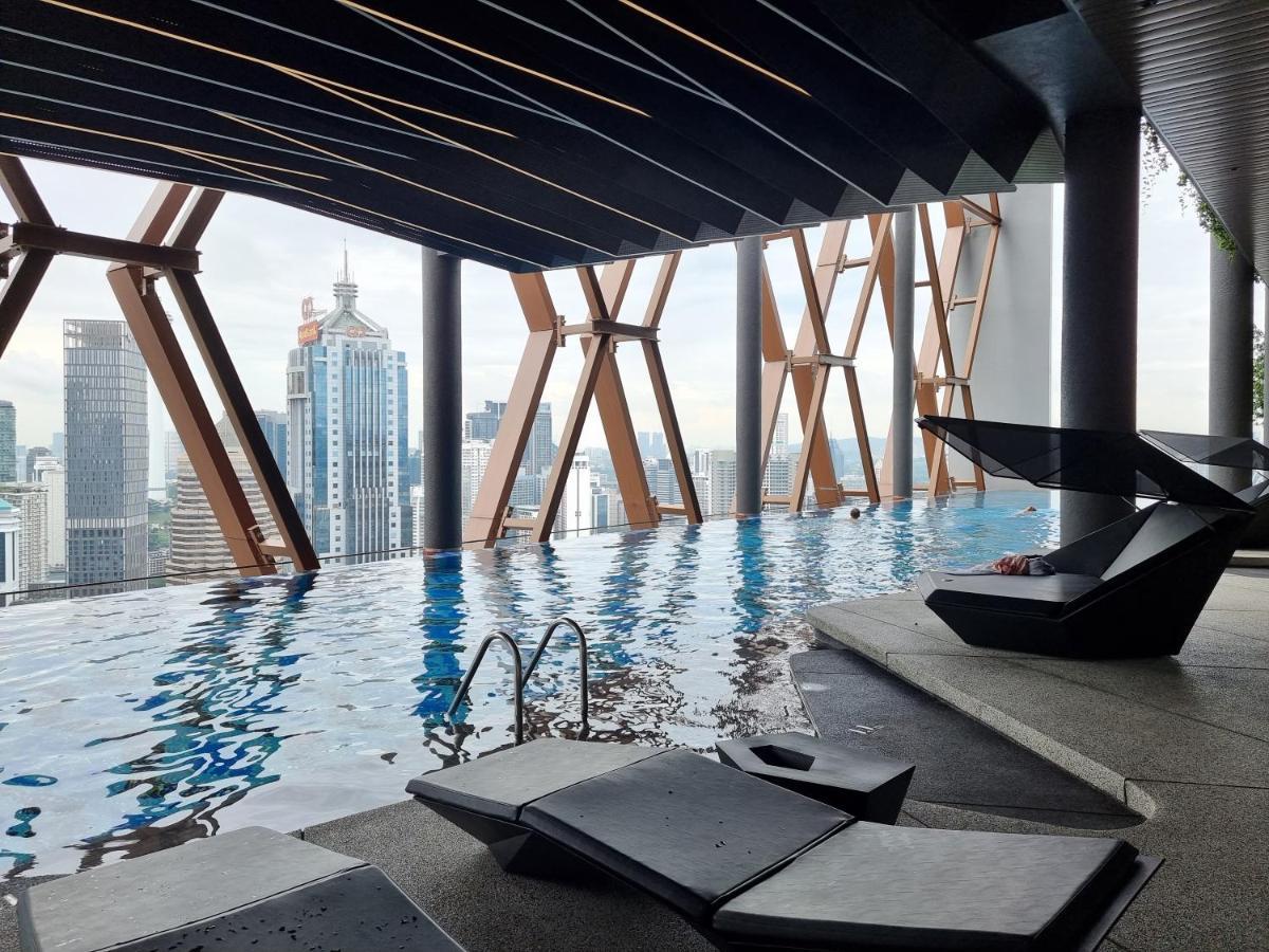 Scarletz Suites Klcc By De Harlequins Guesthouse Kuala Lumpur Luaran gambar