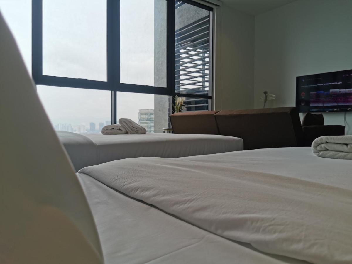 Scarletz Suites Klcc By De Harlequins Guesthouse Kuala Lumpur Luaran gambar