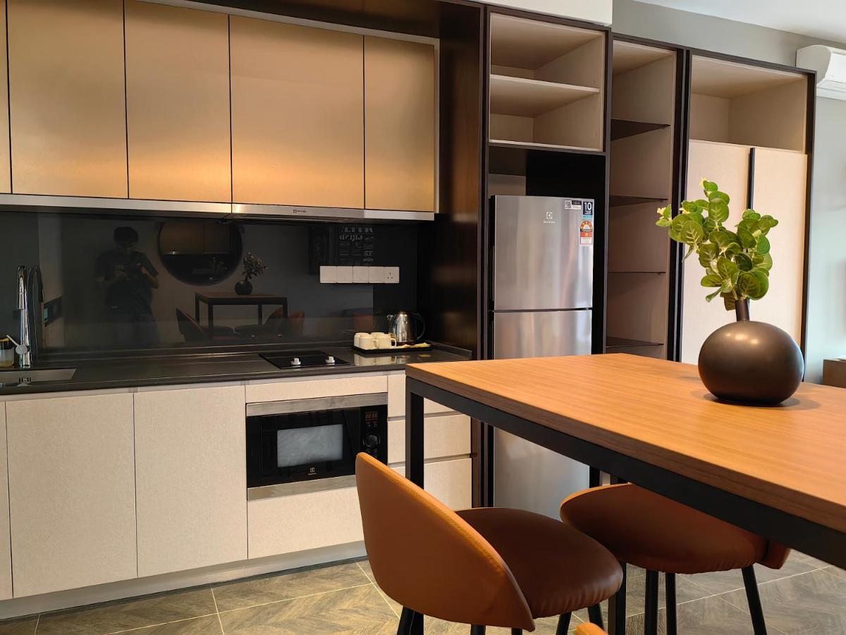 Scarletz Suites Klcc By De Harlequins Guesthouse Kuala Lumpur Luaran gambar