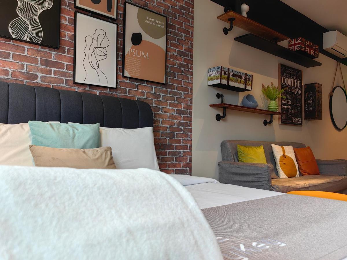 Scarletz Suites Klcc By De Harlequins Guesthouse Kuala Lumpur Luaran gambar