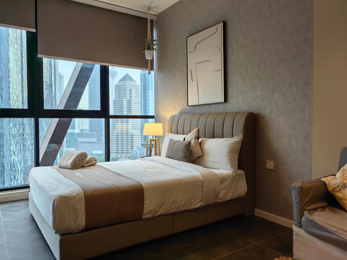 Scarletz Suites Klcc By De Harlequins Guesthouse Kuala Lumpur Luaran gambar